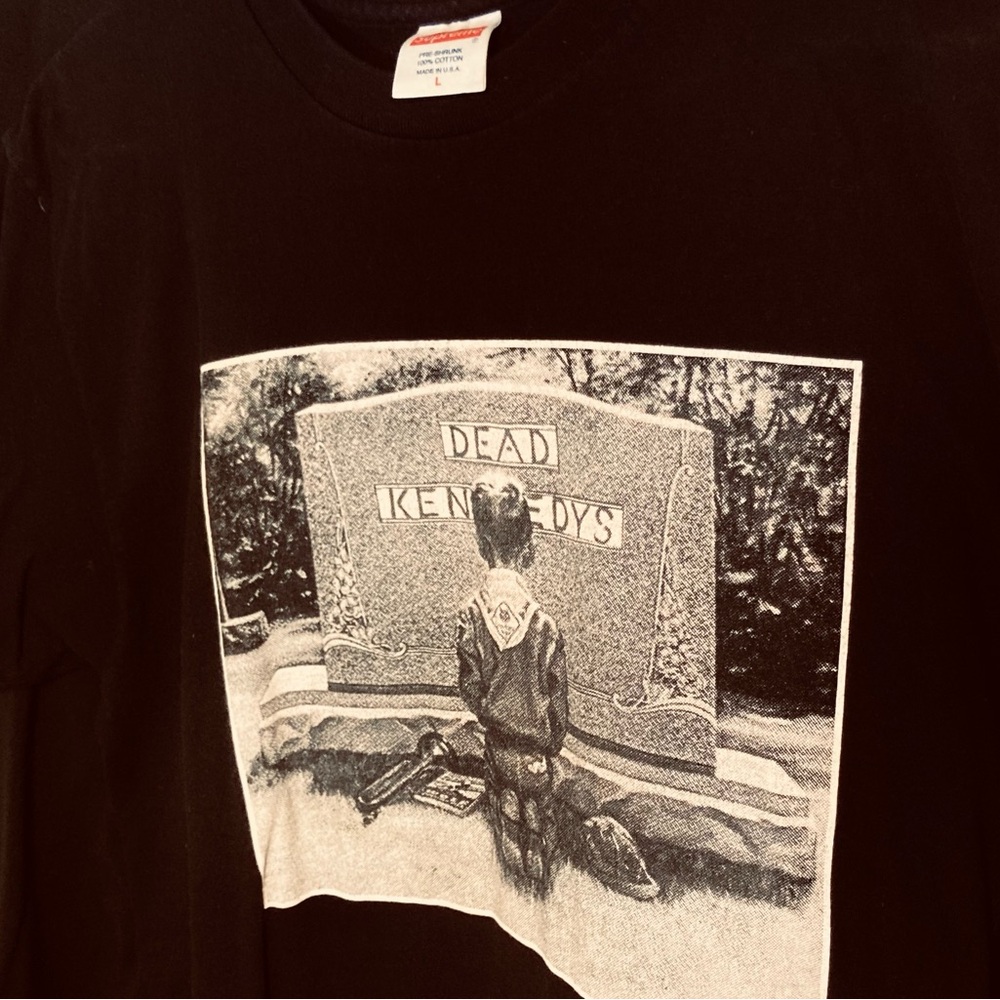 Supreme Gravestone Dead Kennedy’s T-shirt in black. Size L. VNDS.